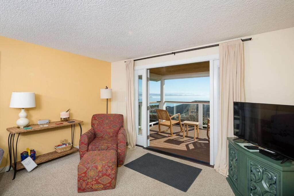 Ocean View Village Condo With Trails To Beaches Trinidad Dış mekan fotoğraf